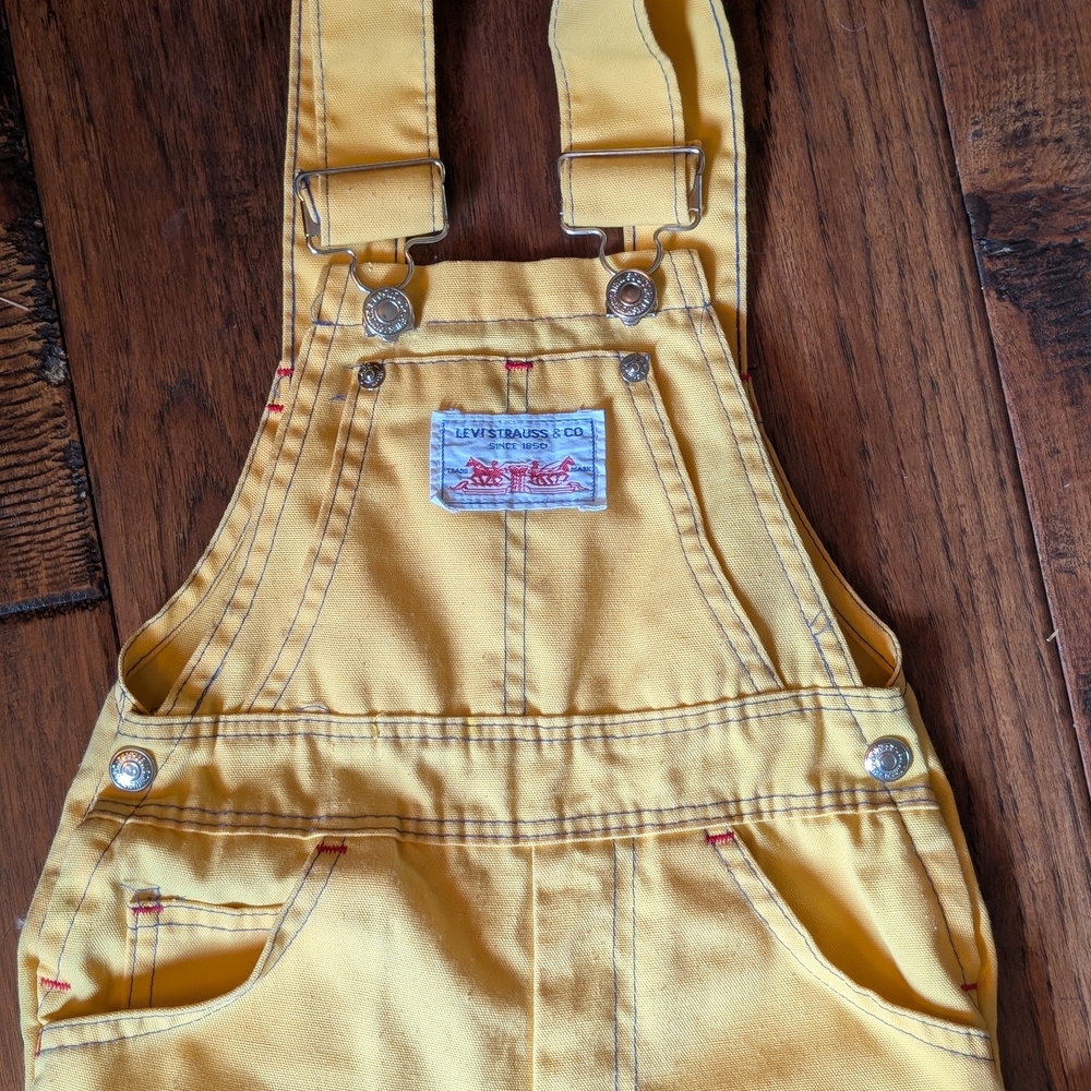 Vintage 1980s Levi's Kids Yellow Overalls Coveralls White Tab 4T Medium